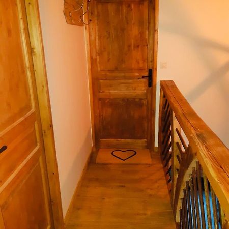 Ferme Familiale Chez Lili Villa Alex ภายนอก รูปภาพ
