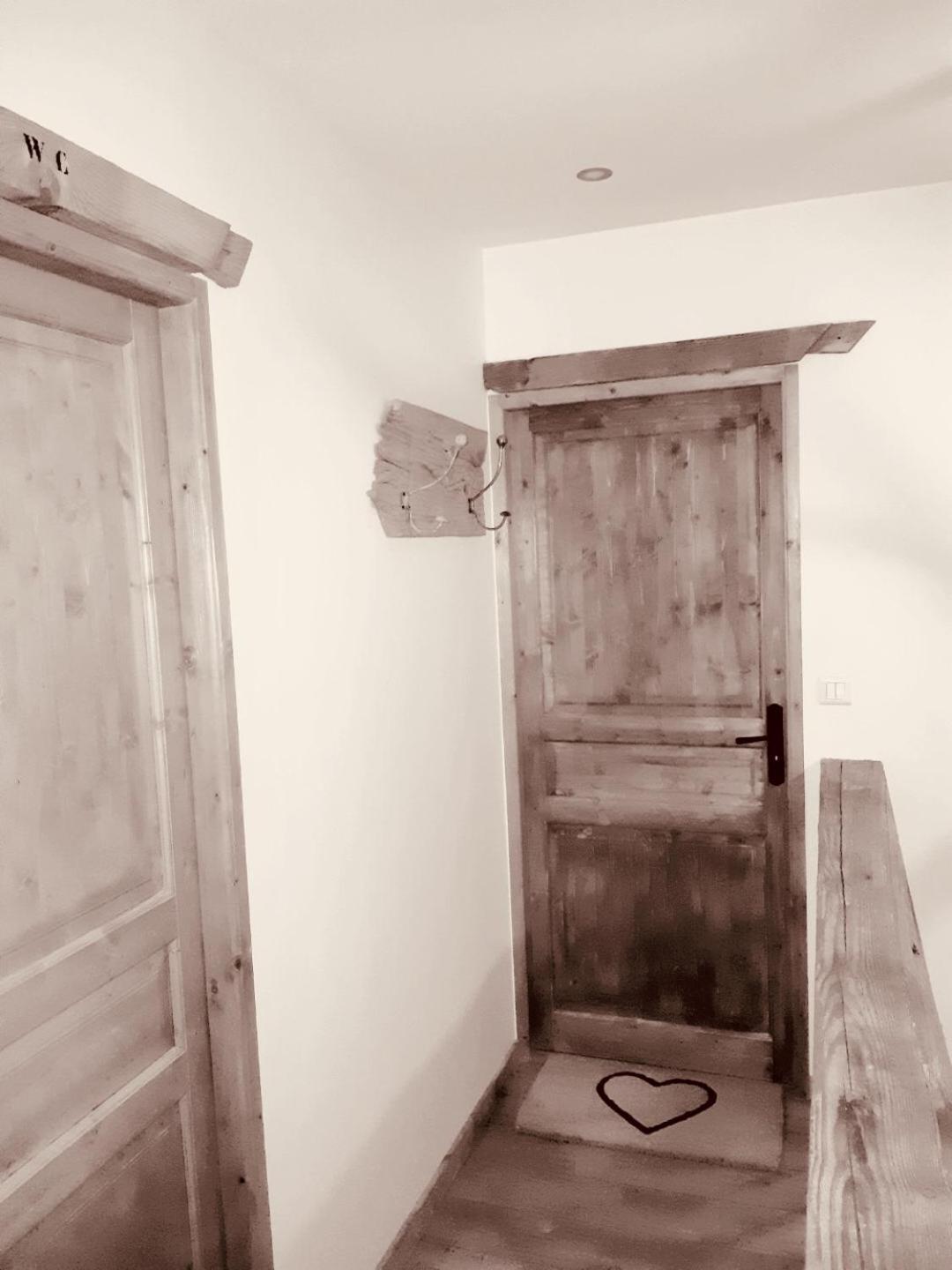 Ferme Familiale Chez Lili Villa Alex ภายนอก รูปภาพ