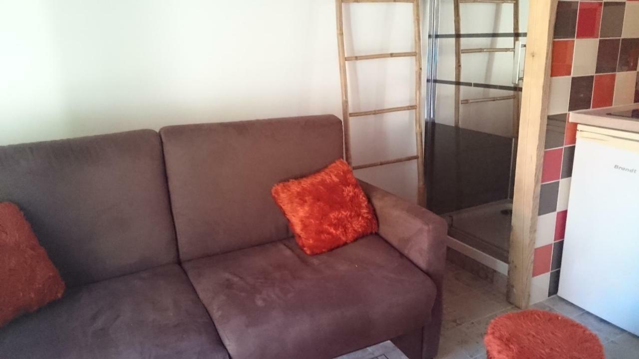 Ferme Familiale Chez Lili Villa Alex ภายนอก รูปภาพ