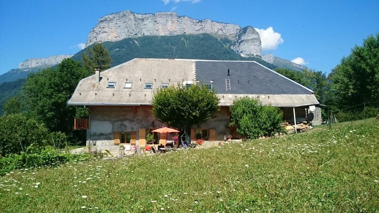 Ferme Familiale Chez Lili Villa Alex ภายนอก รูปภาพ