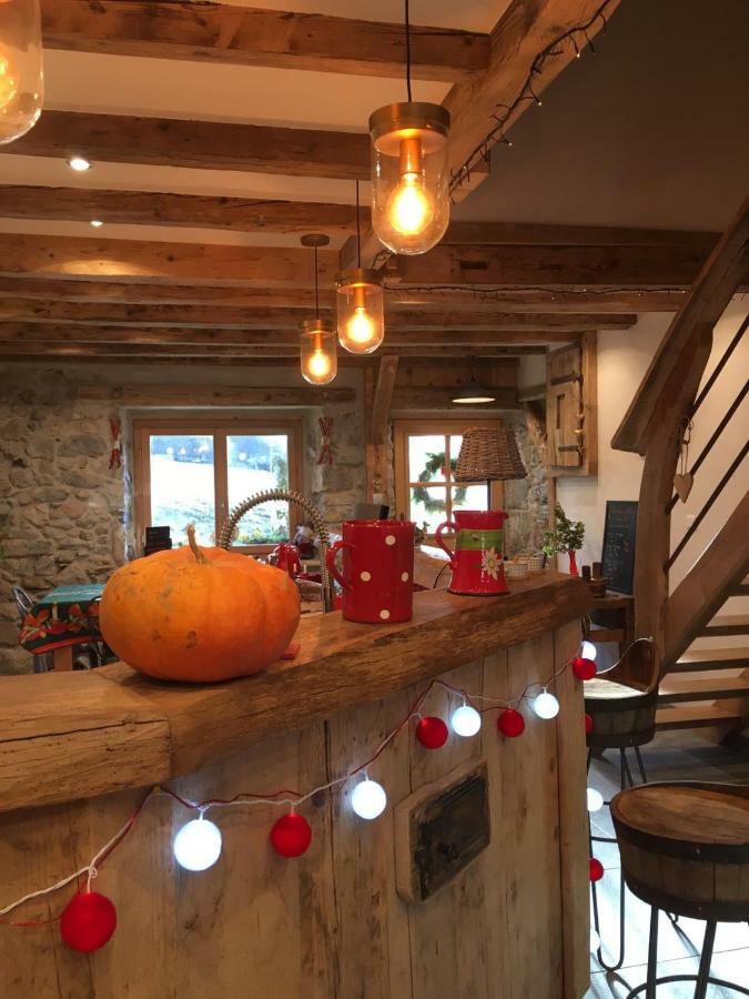 Ferme Familiale Chez Lili Villa Alex ภายนอก รูปภาพ