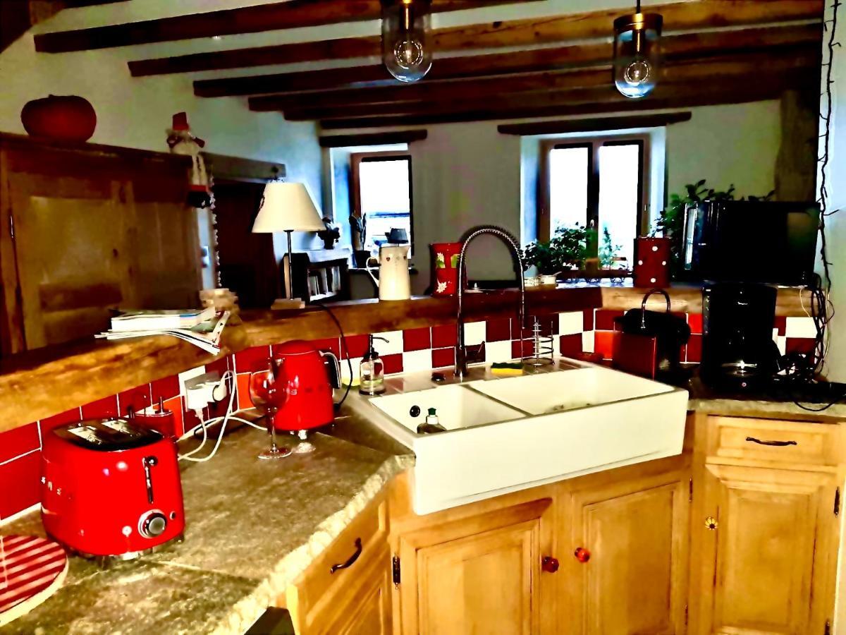 Ferme Familiale Chez Lili Villa Alex ภายนอก รูปภาพ
